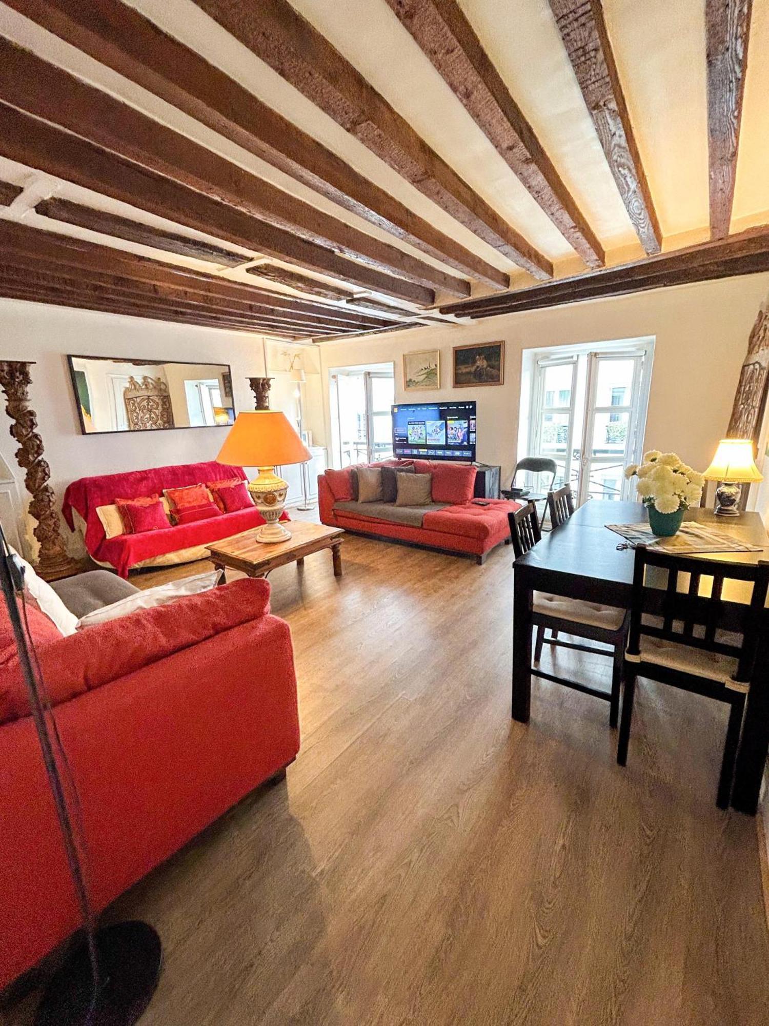 Spacious Apartment In Montparnasse Parijs Buitenkant foto